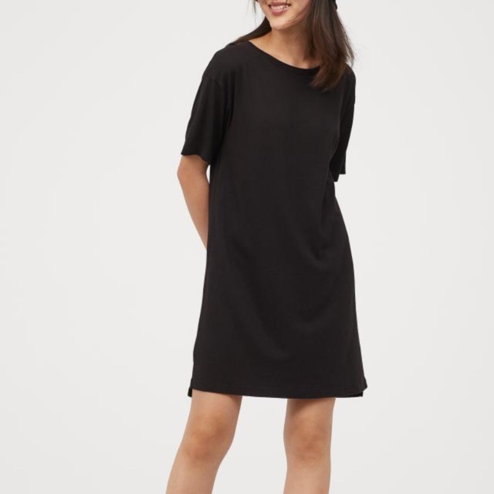 Black T-shirt dress